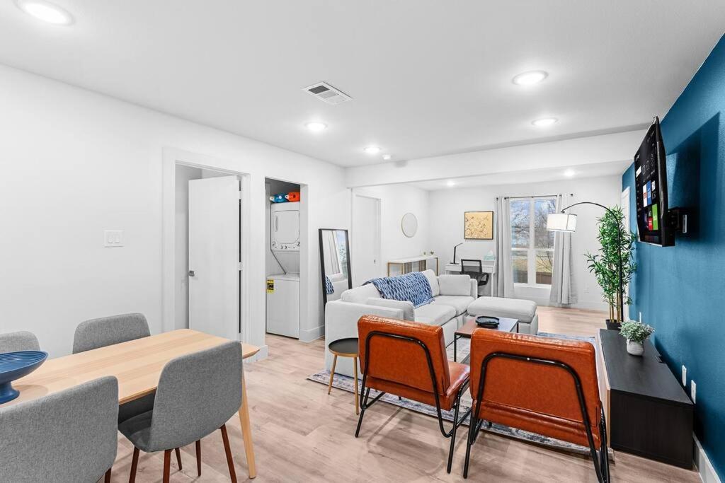 Stylish 2 Bed 1 Mile To Downtown Free Parking Villa Dallas Exterior photo